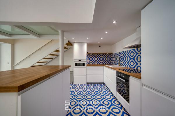 Appartement type loft en centre ville avec terrasse