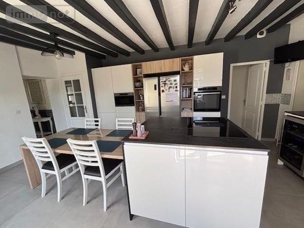 Maison à vendre à Saint-Barthélemy-d'Anjou dans le Maine-et-Loire (49124), ref : 49114-761