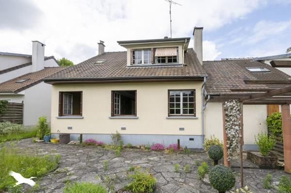 Maison à vendre 320 000 € L'Isle-Adam 7 p 124 m² DPE E