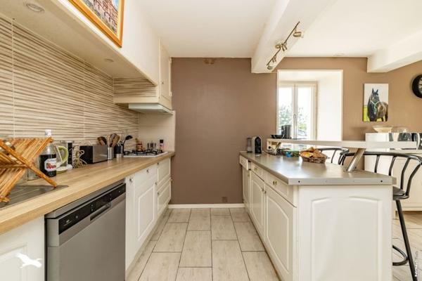 Maison à vendre 190 000 € Brens 4 p 113 m² DPE D