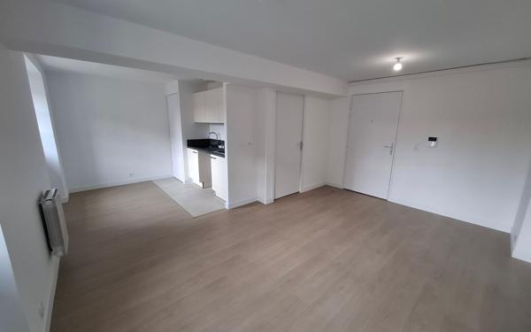 Appartement à louer    1 pièce • 28,58 m2 Compiègne