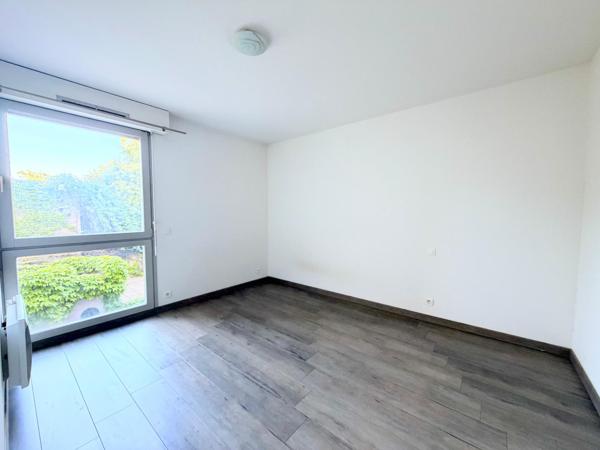 Appartement 3 chambres balcon et parking!