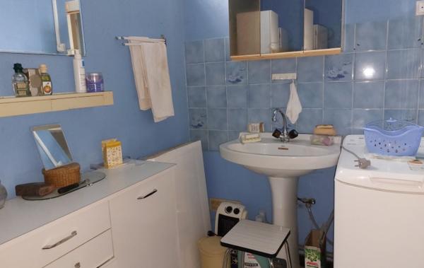 Vente Maison de village Au calme à rafraîchir Saint-silvain-bas-le-roc   