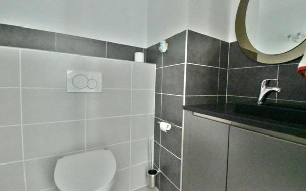 Appartement à vendre    3 pièces • 83,83 m2 Rillieux-la-Pape