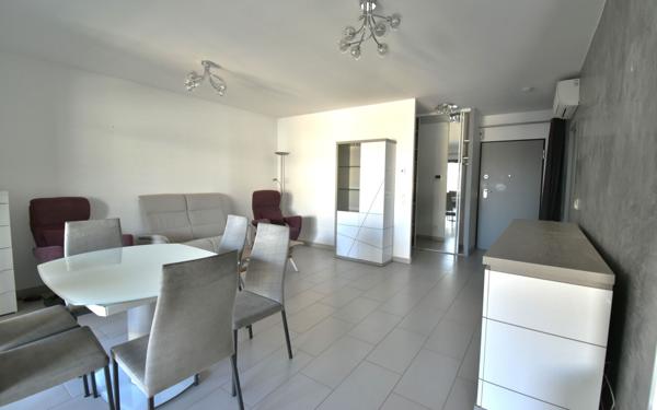 Appartement à vendre    3 pièces • 83,83 m2 Rillieux-la-Pape