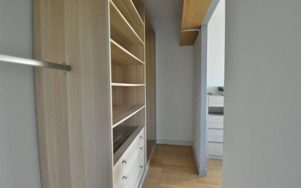 Appartement à vendre    3 pièces • 83,83 m2 Rillieux-la-Pape