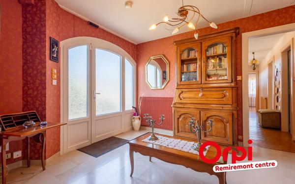 Maison à vendre    6 pièces •  Saint-Nabord