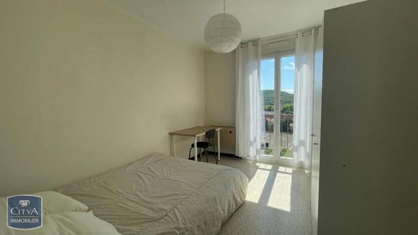 Appartement à louer 4 pièces 83.65m² Aix-en-Provence (13100)