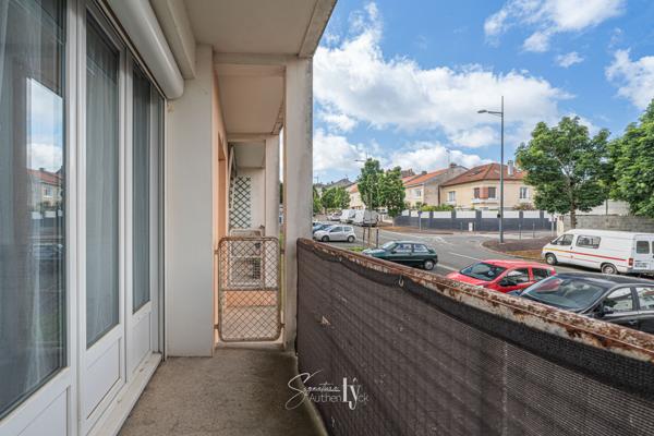 Appartement
         3 pièces
        - 43 m² Exclusivité 59 900 €*