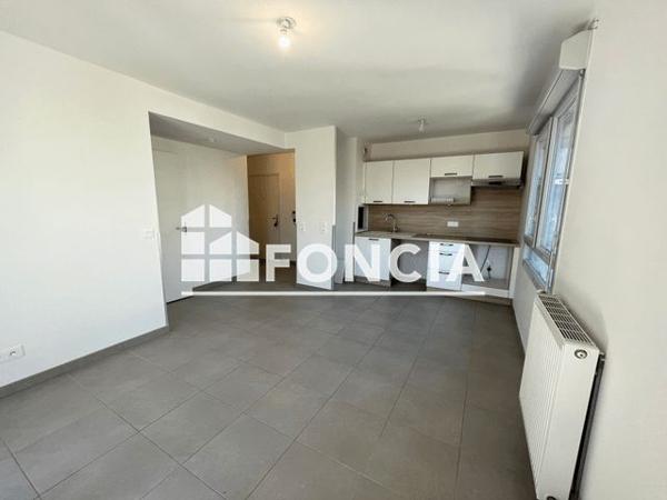 Location Appartement 2 pièces 38.84 m² - 19 AVENUE MARGUERITE YOURCENAR Bretigny S/orge 91220