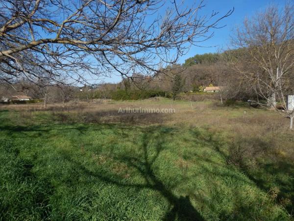 Vente Terrain 2228 m2 à Salernes