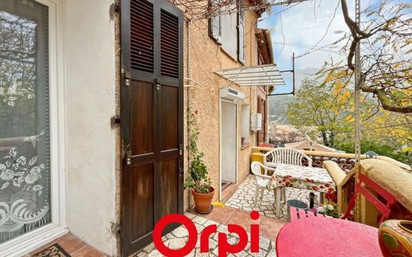 Maison à vendre    5 pièces •  Évenos