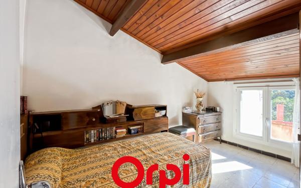 Maison à vendre    5 pièces •  Évenos