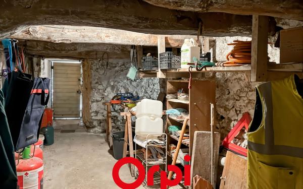 Maison à vendre    5 pièces •  Évenos