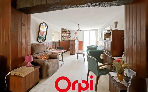 Maison à vendre    5 pièces •  Évenos