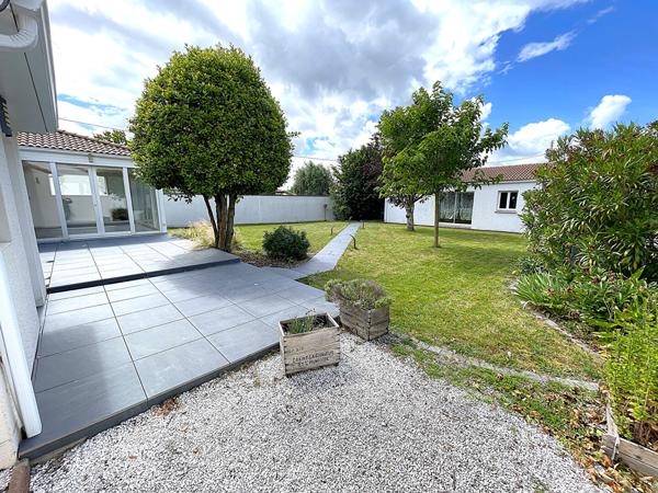 Maison La Chevrolière 8 pièce(s) 123.66 m² , La chevroliere