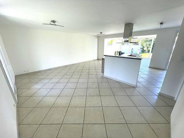 Maison La Chevrolière 8 pièce(s) 123.66 m² , La chevroliere