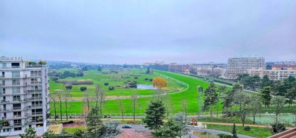 Appartement à vendre 485000 euros.