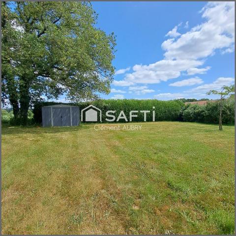 Charmante Maison en Pierre avec Dépendances et Terrain !