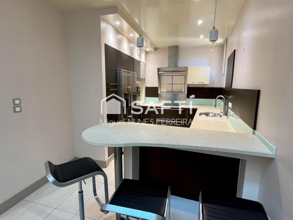 Belle Maison contemporaine 3 chambres - possible 4