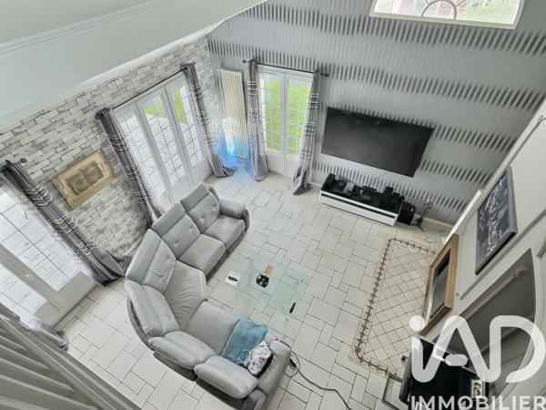 Maison à vendre 8 pièces 213 m² Ozoir-la-Ferrière