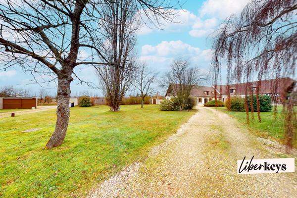 Grande propriété familiale avec piscine à Marcilly-la-Campagne