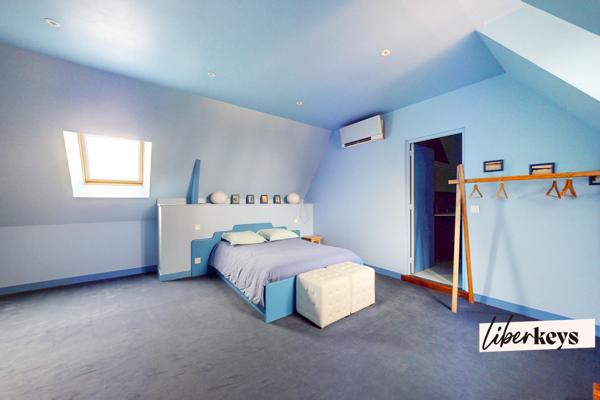 Grande propriété familiale avec piscine à Marcilly-la-Campagne