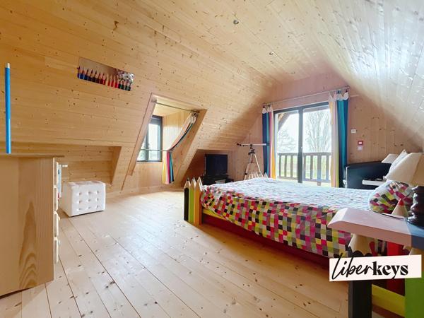 Grande propriété familiale avec piscine à Marcilly-la-Campagne