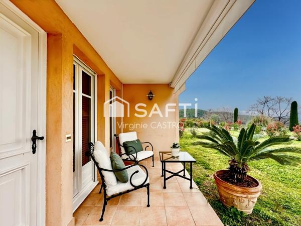 BEL APPARTEMENT 3 PIECES avec JARDIN - GARAGE - PISCINE & VUE PANORAMIQUE