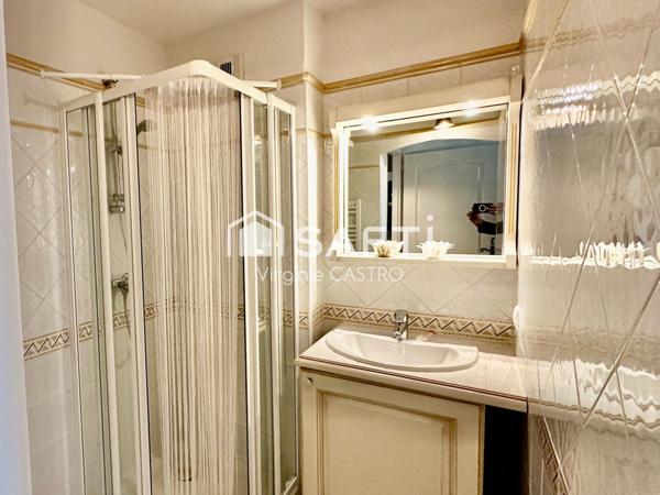 BEL APPARTEMENT 3 PIECES avec JARDIN - GARAGE - PISCINE & VUE PANORAMIQUE