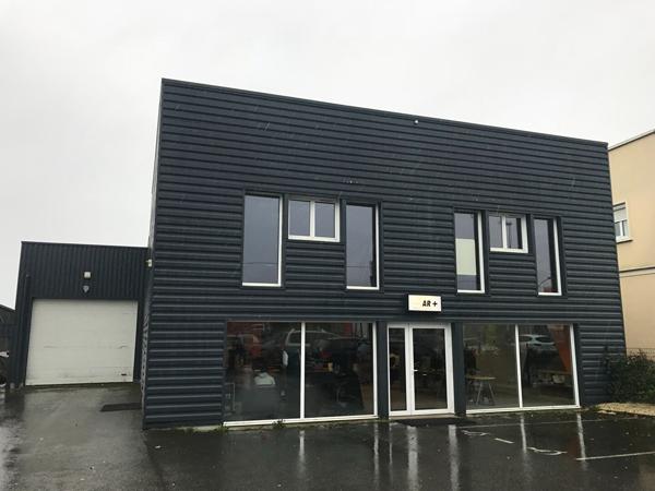 EXCLUSIVITE - A LOUER - Local commercial Laval 350 m2 environ , Laval EXCLUSIVITE - A LOUER - Local commercial Laval 350 m2 environ , Laval