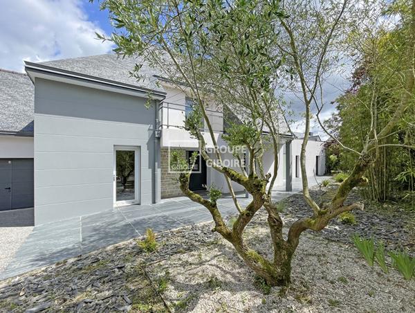 Maison T8 à vendre Saint Grégoire - 264 m² (réf : AM_OG3333u)