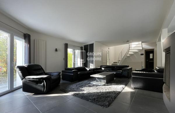 Maison T8 à vendre Saint Grégoire - 264 m² (réf : AM_OG3333u)