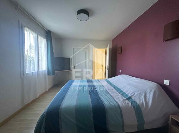 Maison à vendre indivoduelle  plain pied- 4 chambres avec piscine