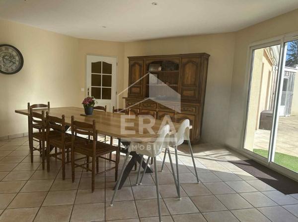 Maison à vendre indivoduelle  plain pied- 4 chambres avec piscine