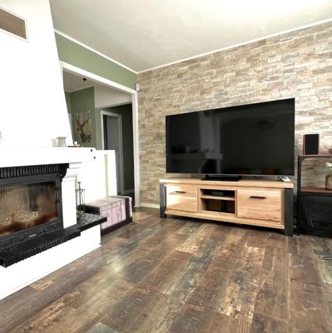 Maison  6 pièce(s) 140 m2 - Terrain 2556m²