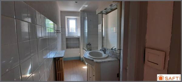 maison de village avec terrasse proche centre ville