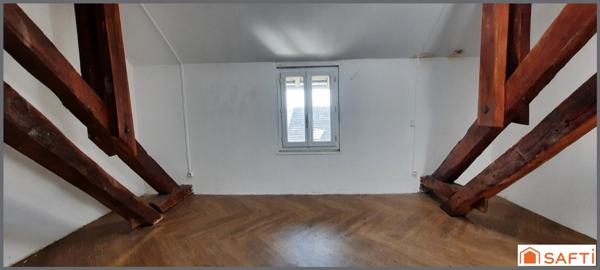 maison de village avec terrasse proche centre ville