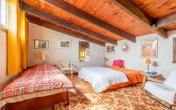 Maison à vendre    5 pièces •  Lentilly