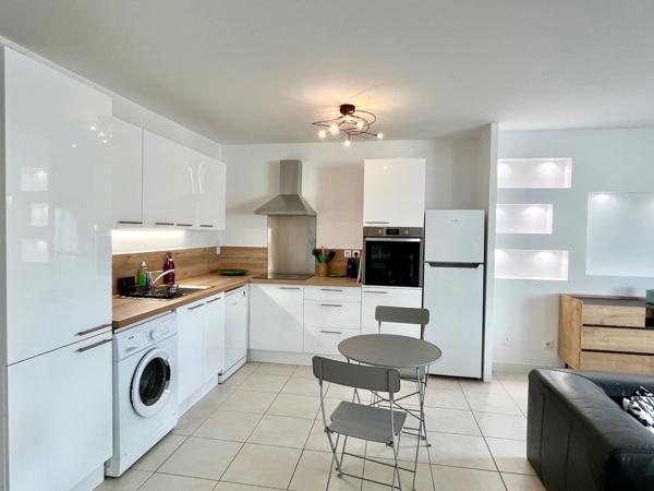 Location T3 meublé avec terrasse