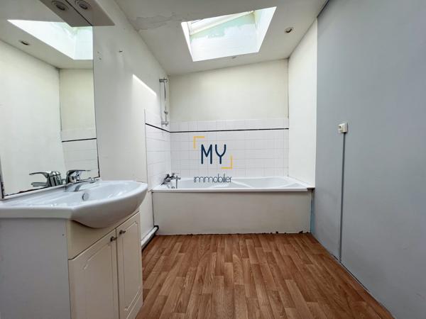 MAISON 1930 À FORT POTENTIEL AVEC GRAND JARDIN
