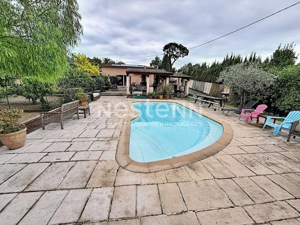 Maison Provençale à vendre à Mougins (Cabrières) 140m2 + dépendance 40m2 - Idéale pour résidence secondaire