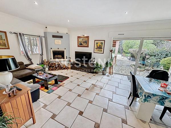 Maison Provençale à vendre à Mougins (Cabrières) 140m2 + dépendance 40m2 - Idéale pour résidence secondaire