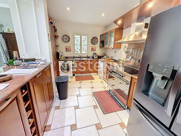 Maison Provençale à vendre à Mougins (Cabrières) 140m2 + dépendance 40m2 - Idéale pour résidence secondaire