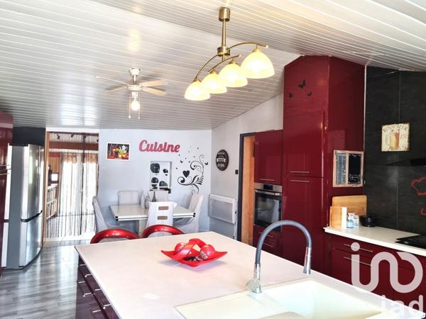 Maison traditionnelle 4 pièces de 140 m² à Caromb (84330)