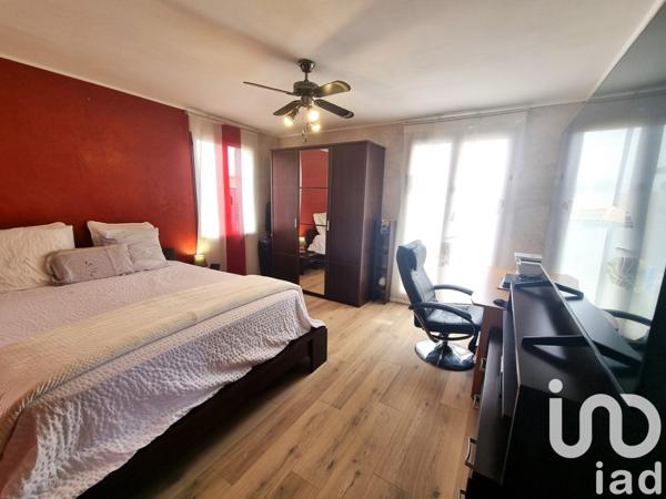 Maison traditionnelle 4 pièces de 140 m² à Caromb (84330)