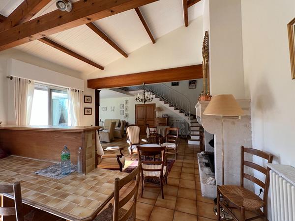 Maison rare avec grand terrain FOURAS Fouras Maison rare avec grand terrain FOURAS Fouras