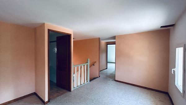 A VENDRE MAISON EN PIERRE AVEC TERRAIN ET ETANG - SECTEUR COUTRAS , Coutras A VENDRE MAISON EN PIERRE AVEC TERRAIN ET ETANG - SECTEUR COUTRAS , Coutras