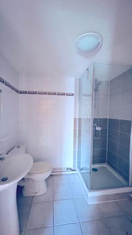 A VENDRE MAISON EN PIERRE AVEC TERRAIN ET ETANG - SECTEUR COUTRAS , Coutras A VENDRE MAISON EN PIERRE AVEC TERRAIN ET ETANG - SECTEUR COUTRAS , Coutras