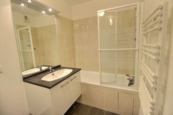 À vendre : Appartement 3 pièces à Massy - Secteur Atlantis + parking et balcon